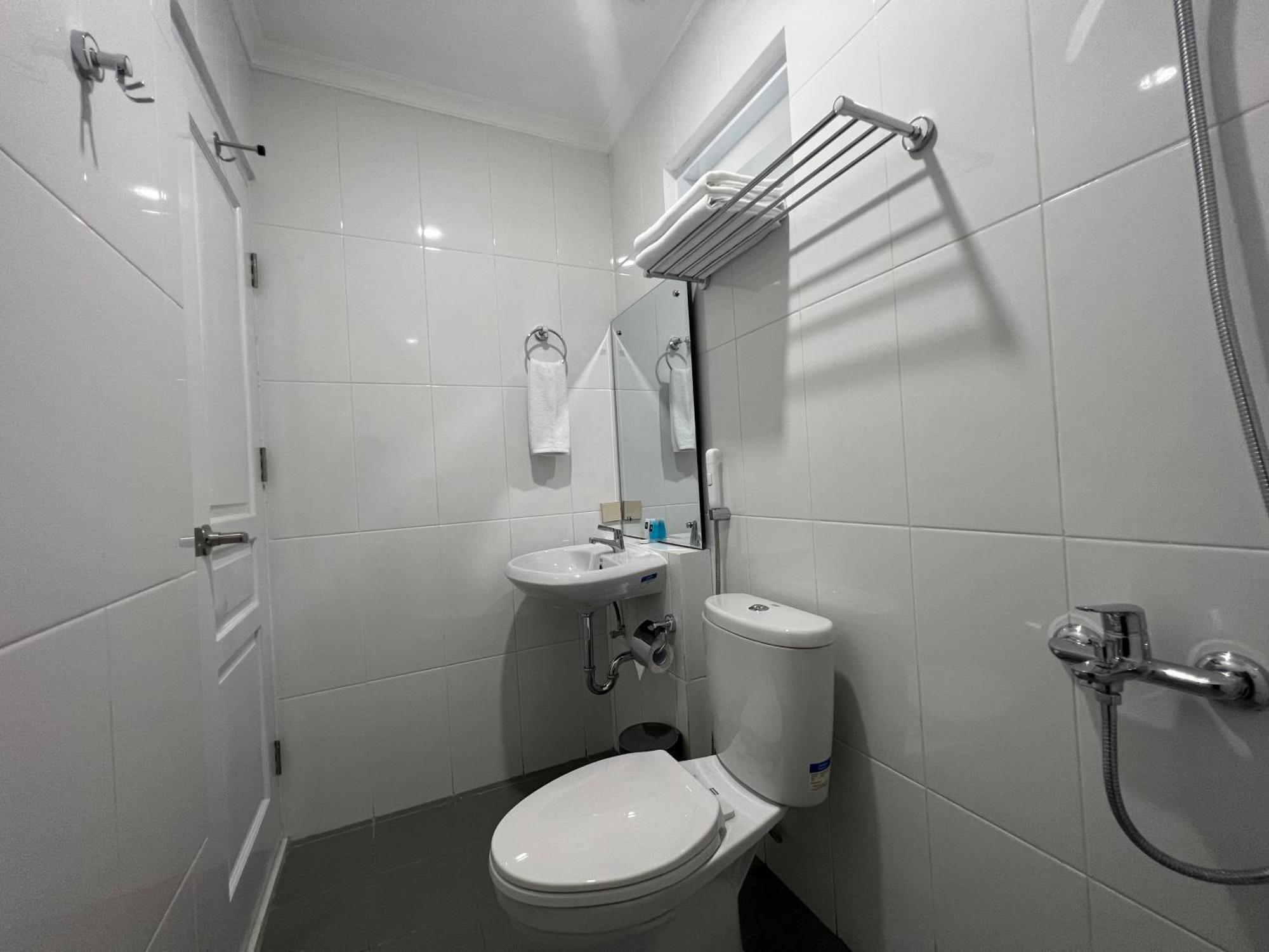 Safa Homestay Yogyakarta Extérieur photo