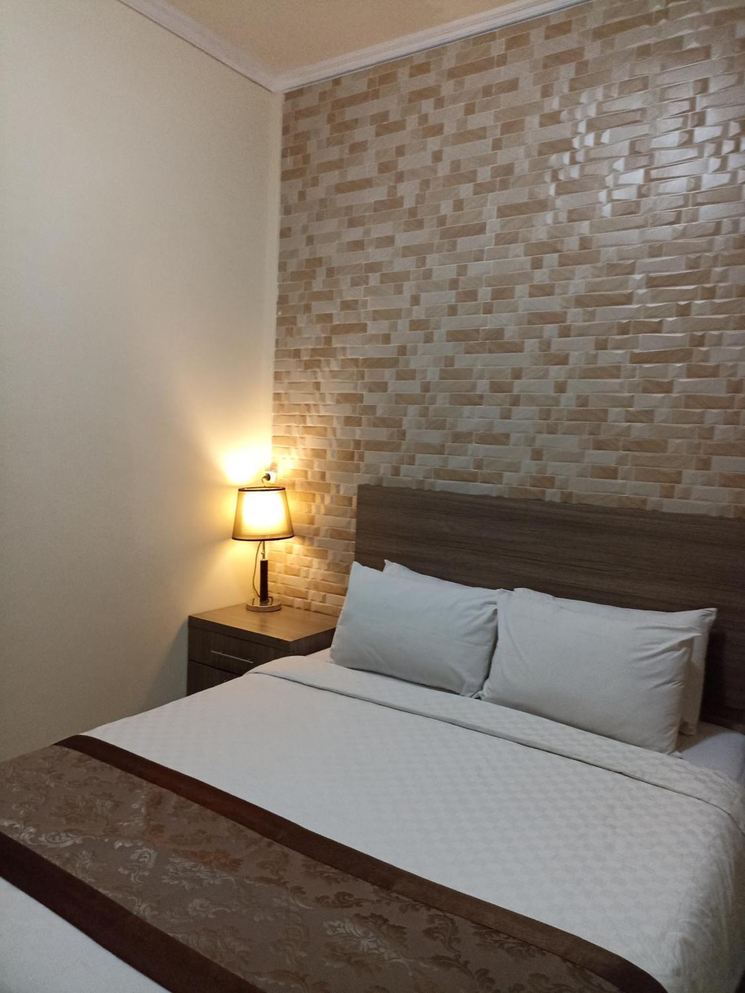 Safa Homestay Yogyakarta Extérieur photo