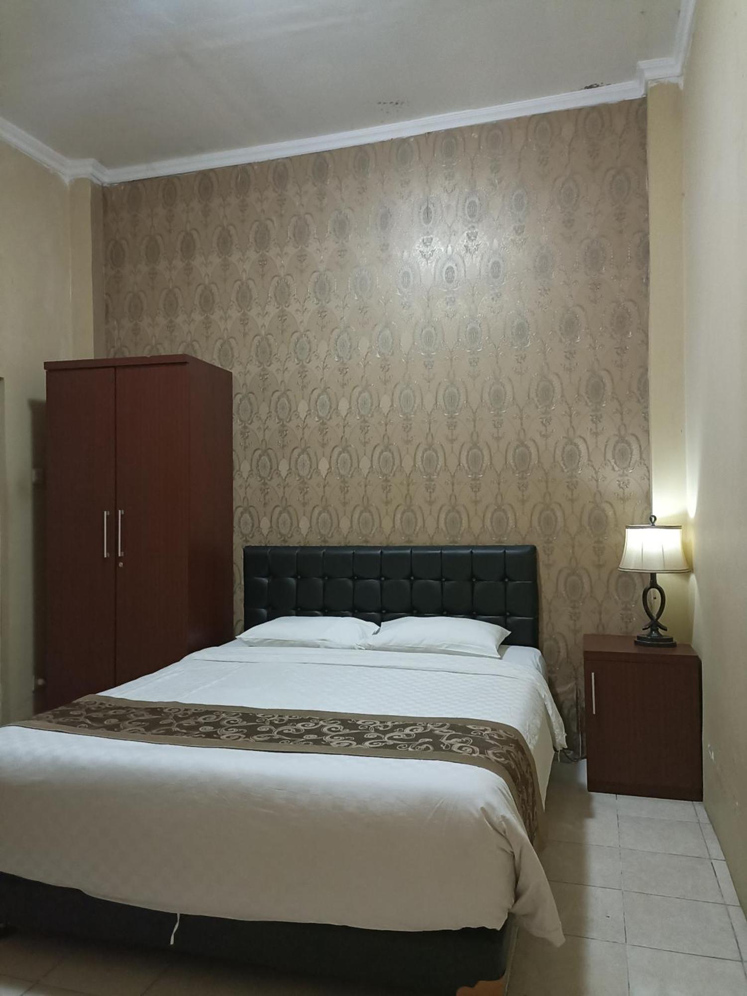 Safa Homestay Yogyakarta Extérieur photo