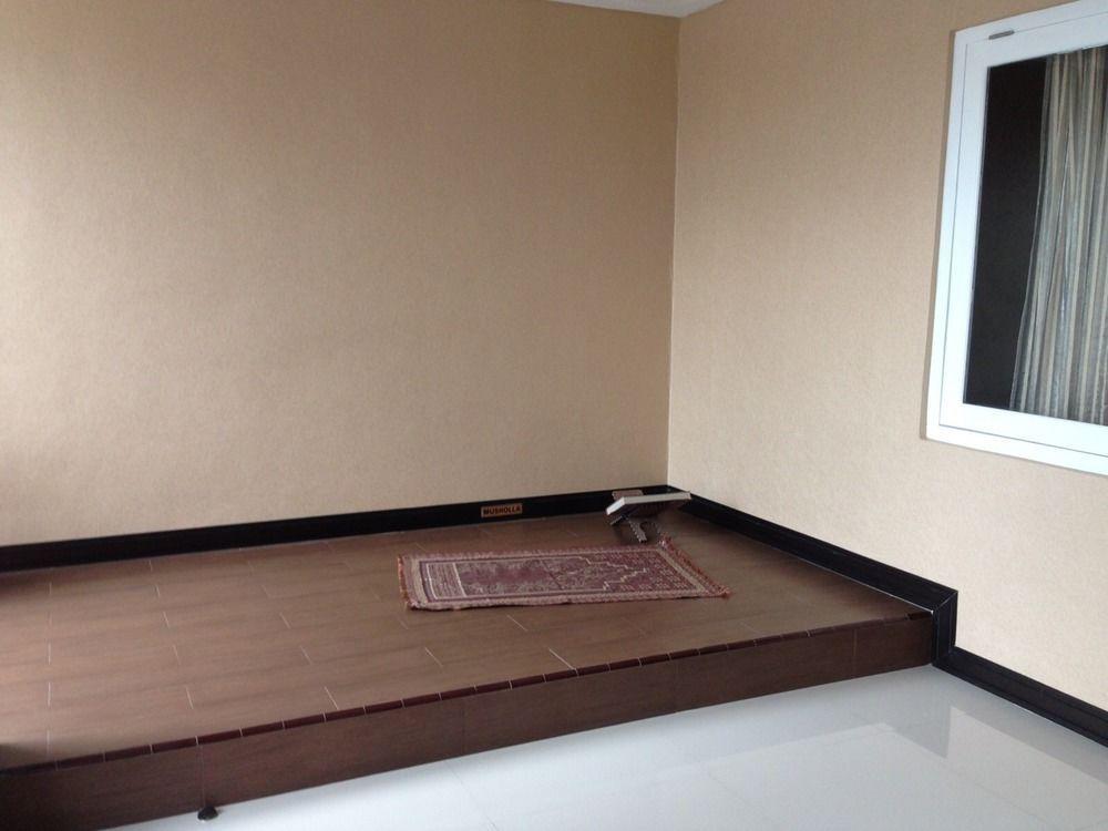 Safa Homestay Yogyakarta Extérieur photo